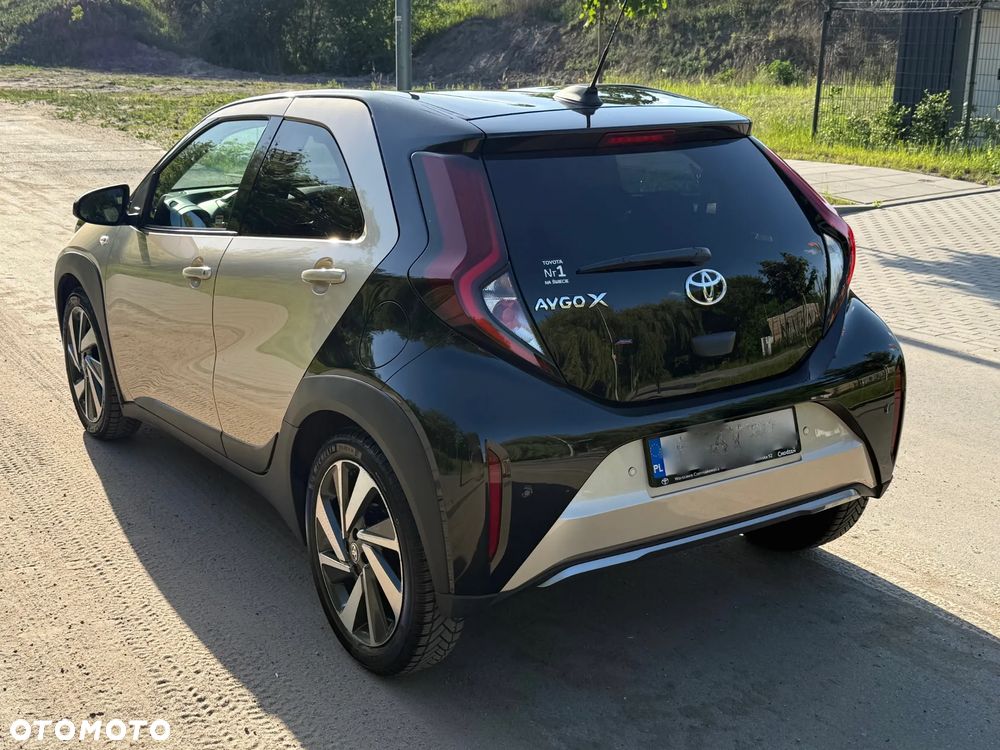 Toyota Aygo X 1.0 VVT-i Executive CVT - 9