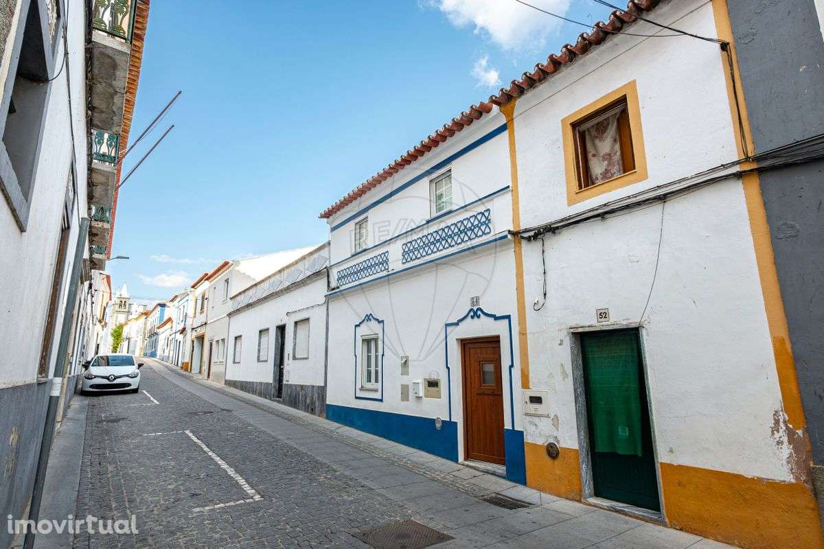 Moradia T2 para venda - Grande imagem: 2/23