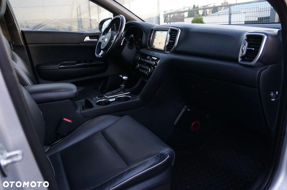 Kia Sportage 2,0 CRDI AWD GT Line - 29