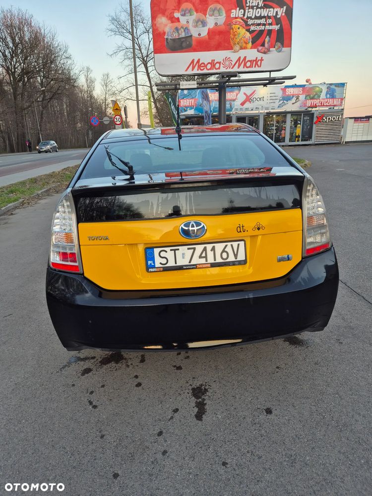 Toyota Prius - 6