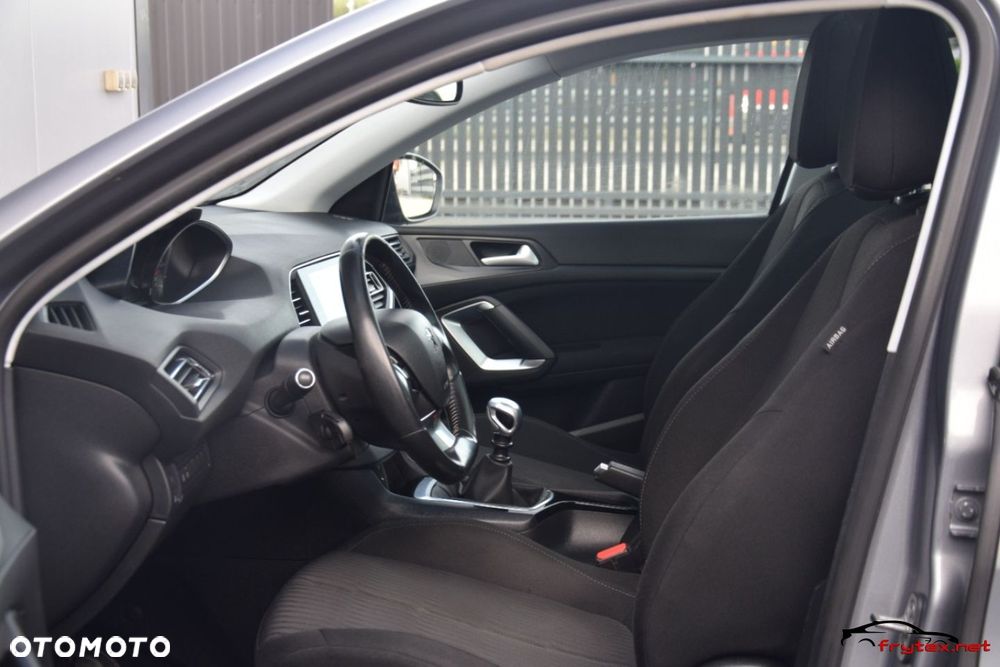 Peugeot 308 - 17