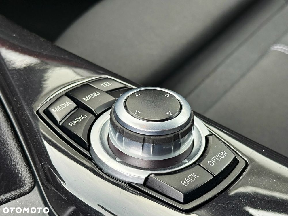 BMW Seria 1 116d DPF Edition Sport - 20