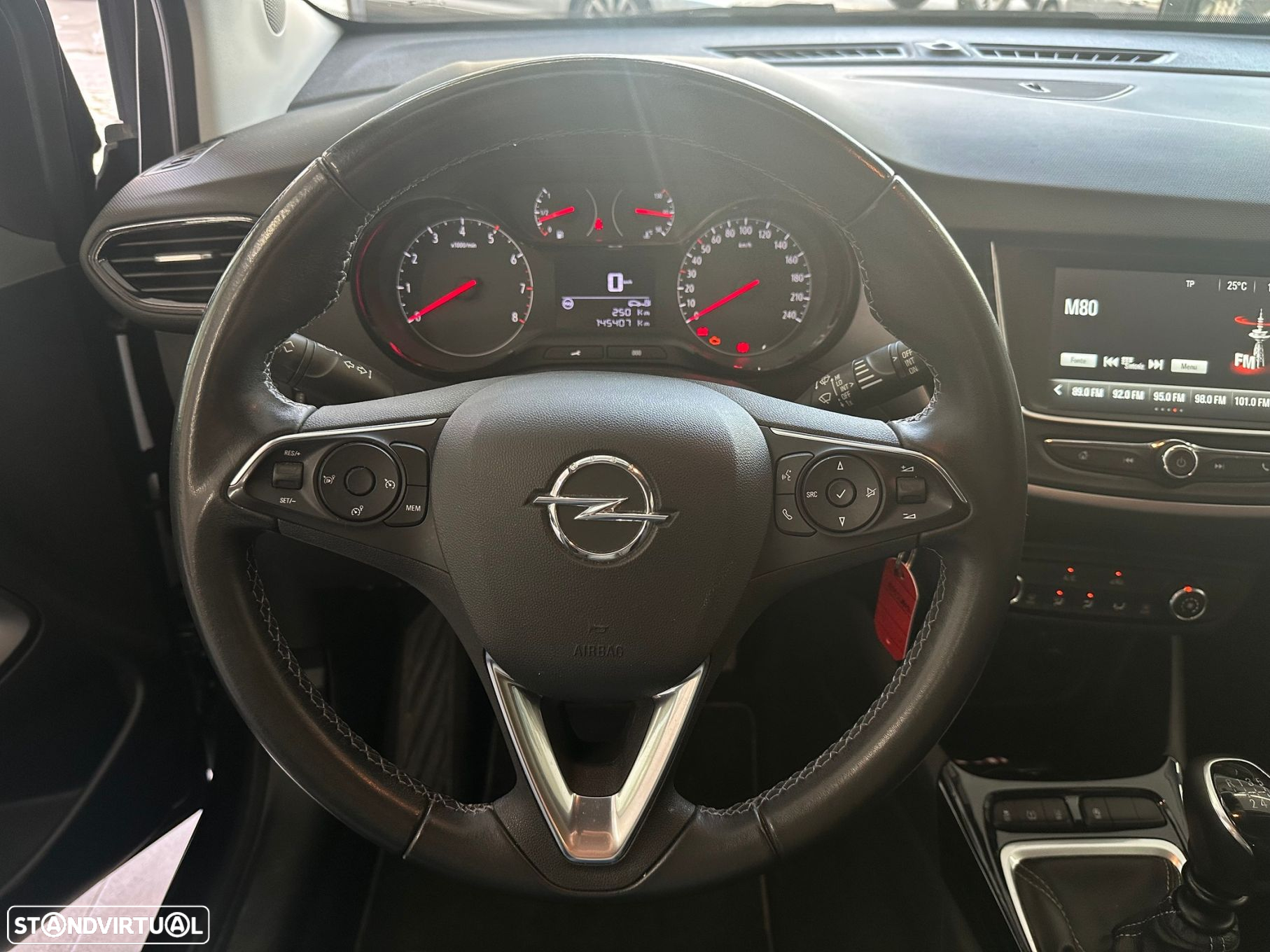 Opel Crossland X 1.5 CDTi 120 Anos - 16