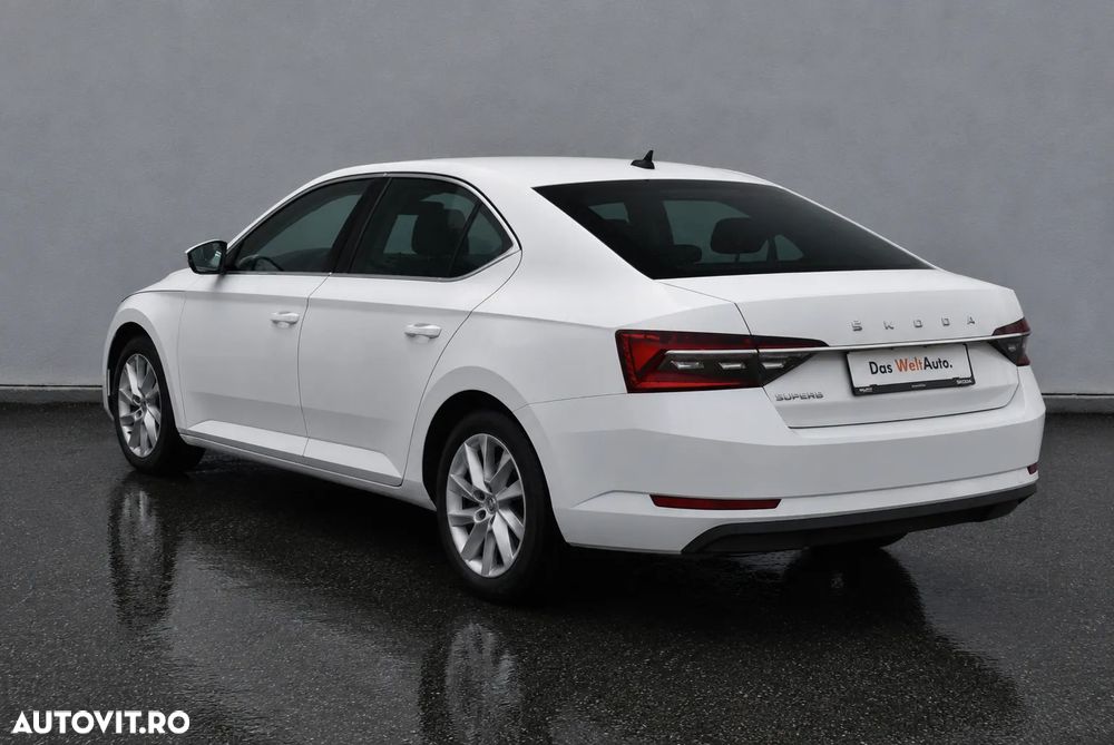 Skoda Superb 2.0 TDI DSG Ambition - 5