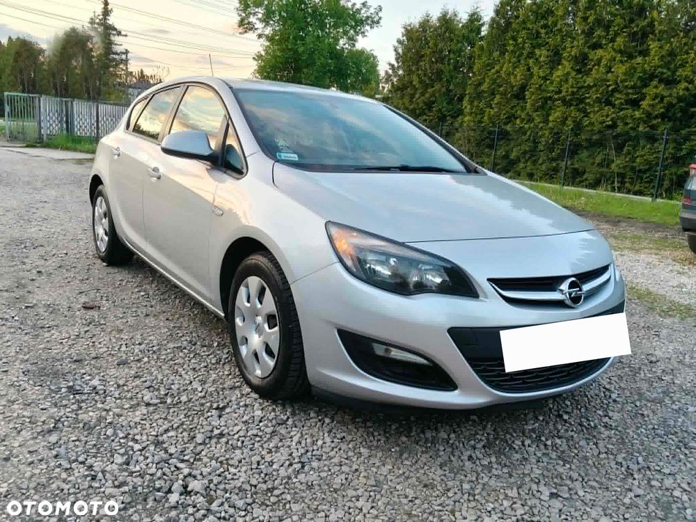 Opel Astra 1.7 CDTI Essentia - 1