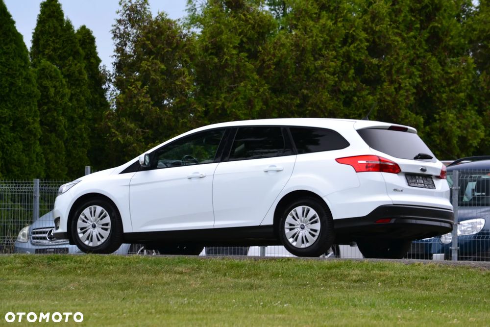 Ford Focus 1.5 TDCi DPF Start-Stopp-System Titanium - 15