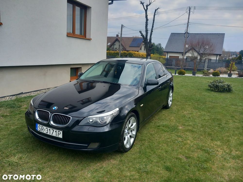BMW Seria 5 523i Edition Exclusive - 2