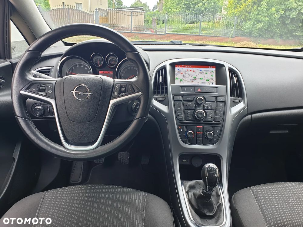 Opel Astra 1.4 Turbo Cosmo - 6