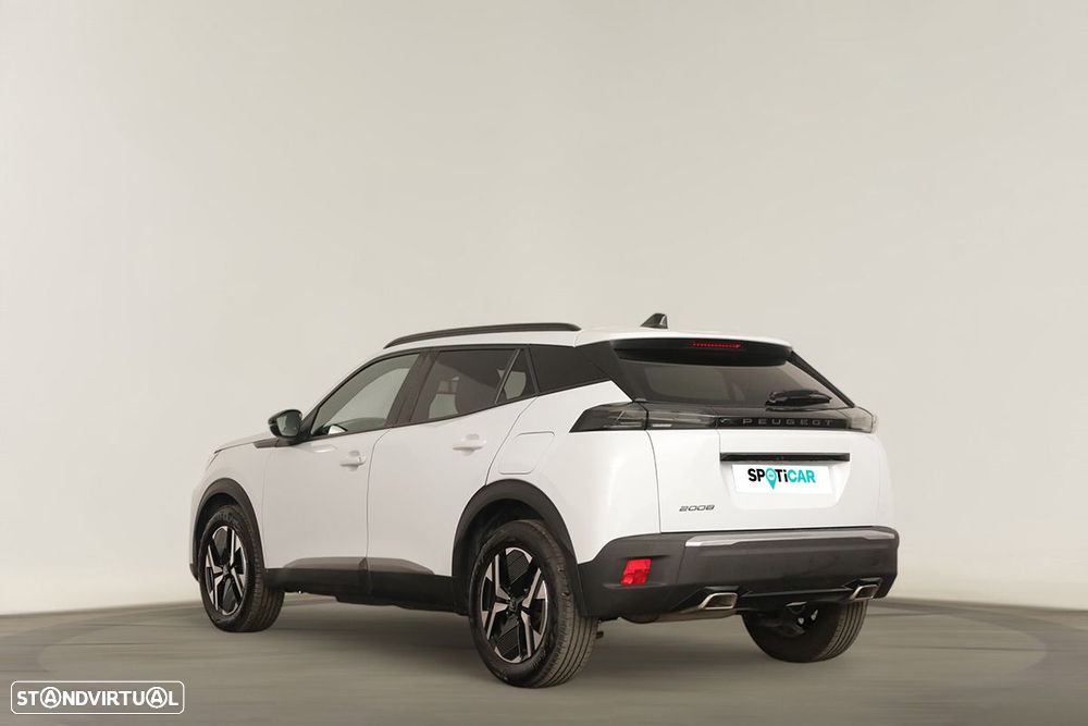 Peugeot 2008 1.2 PureTech Allure EAT8 - 3
