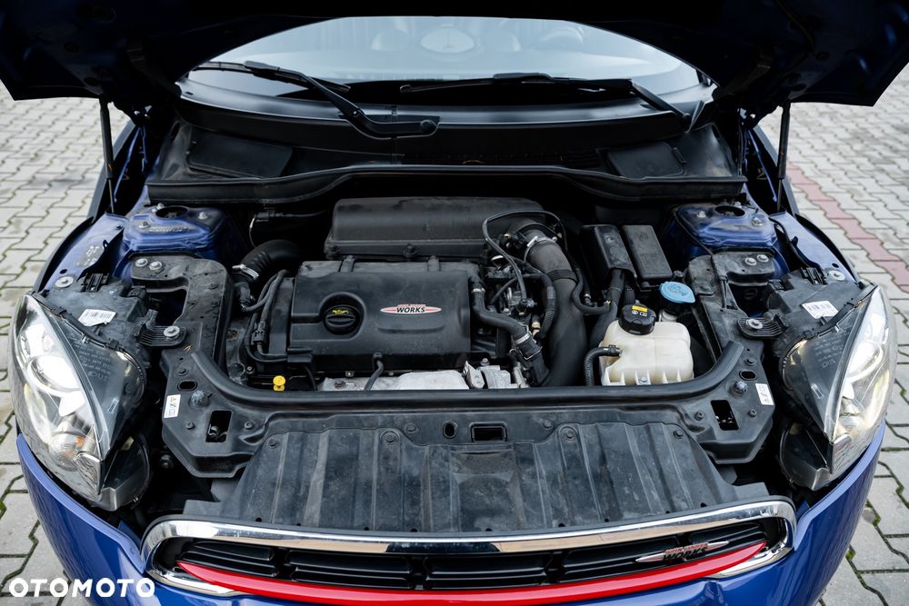 MINI John Cooper Works - 40