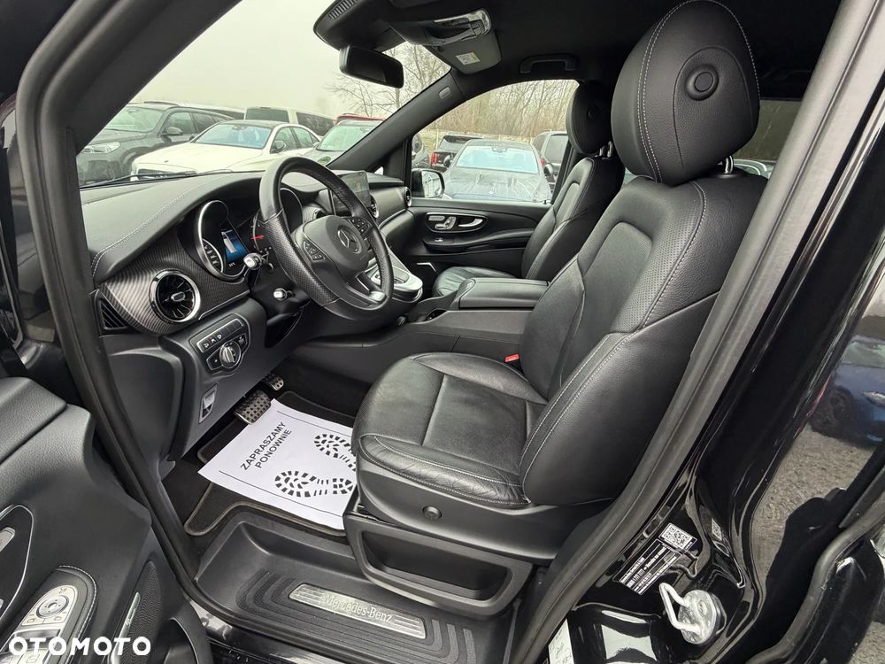 Mercedes-Benz Klasa V 300 d Extralang 4Matic 9G-TRONIC Avantgarde Edition - 26