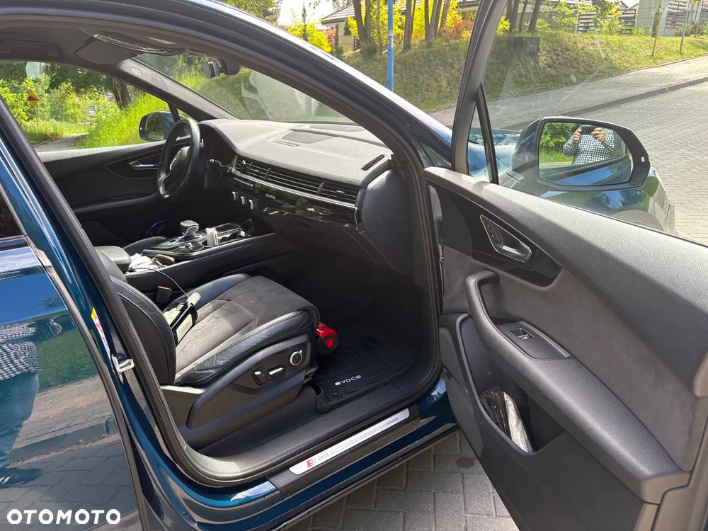Audi Q7 - 17