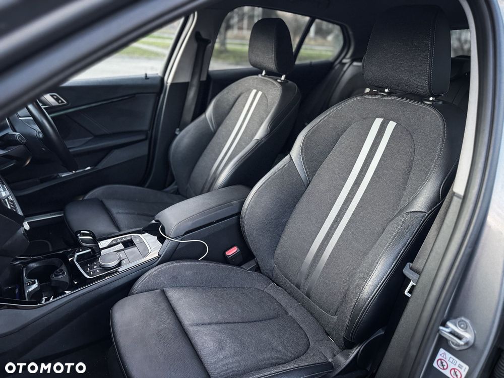 BMW Seria 1 116d M Sport Shadow - 16