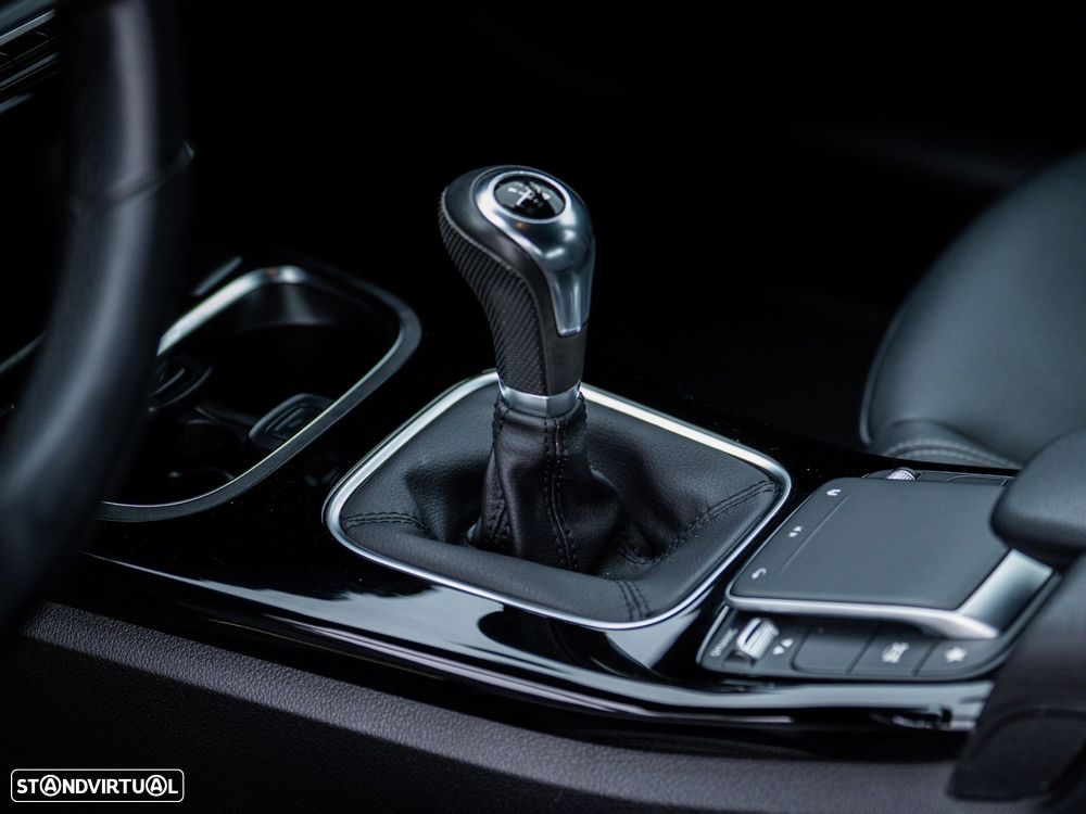 Mercedes-Benz A 180 d Style - 37