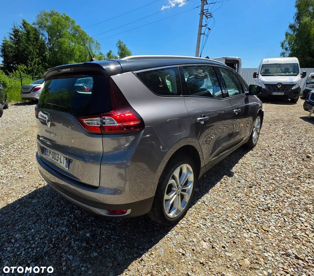 Renault Scenic - 5