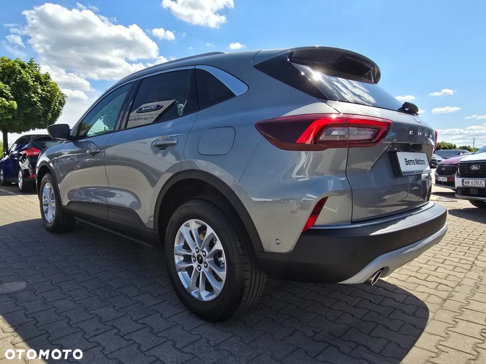 Ford Kuga - 8