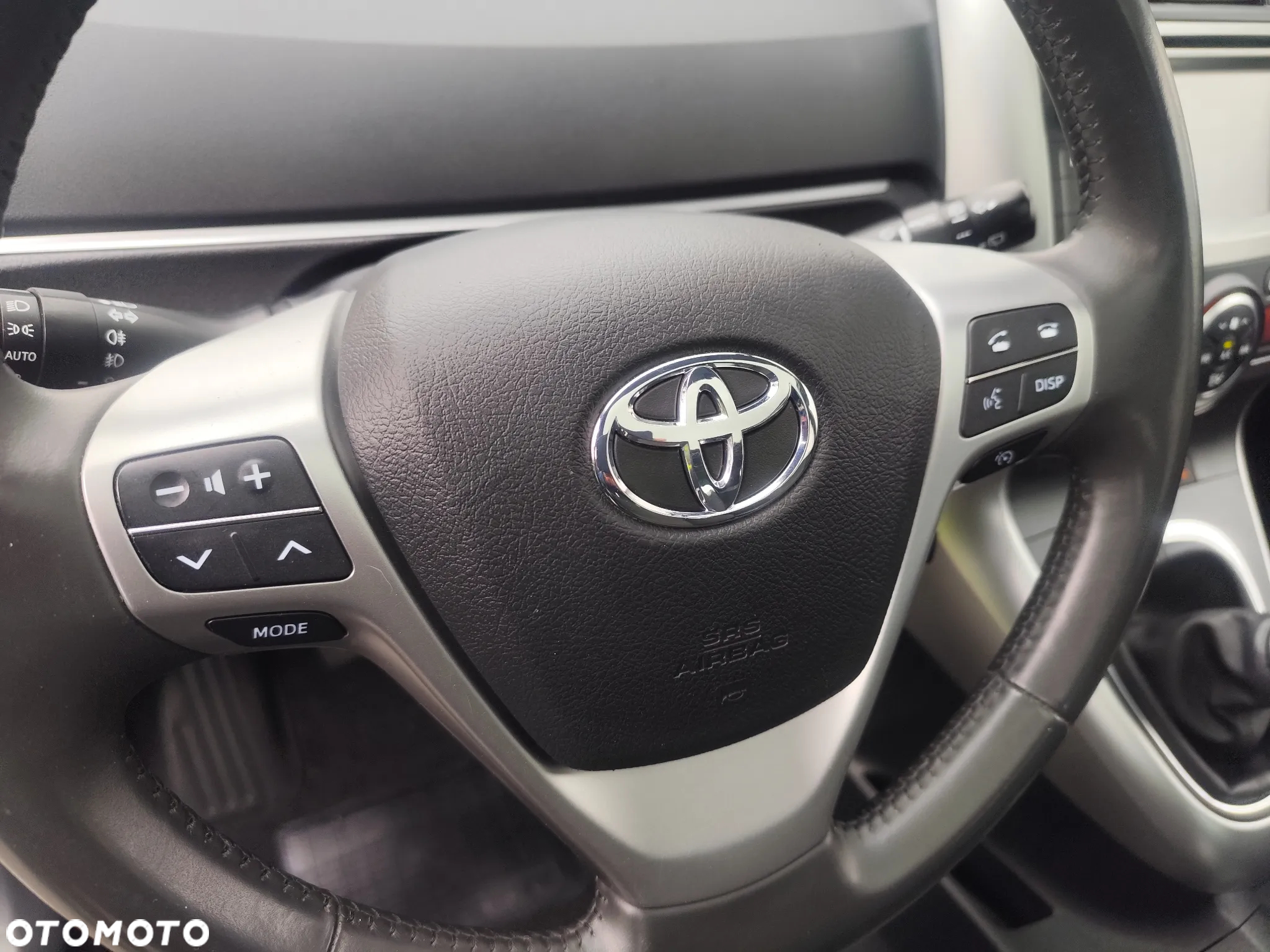 Toyota Verso - 13