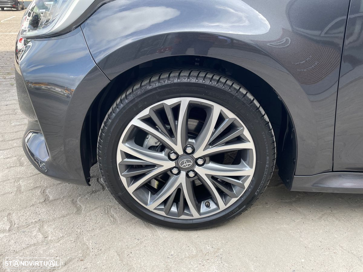 Toyota Yaris 1.5 HDF Luxury - 16