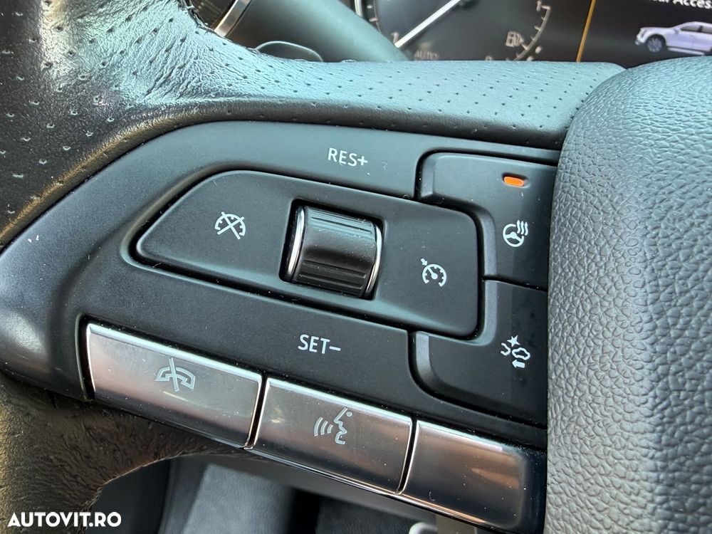 Cadillac XT4 - 21