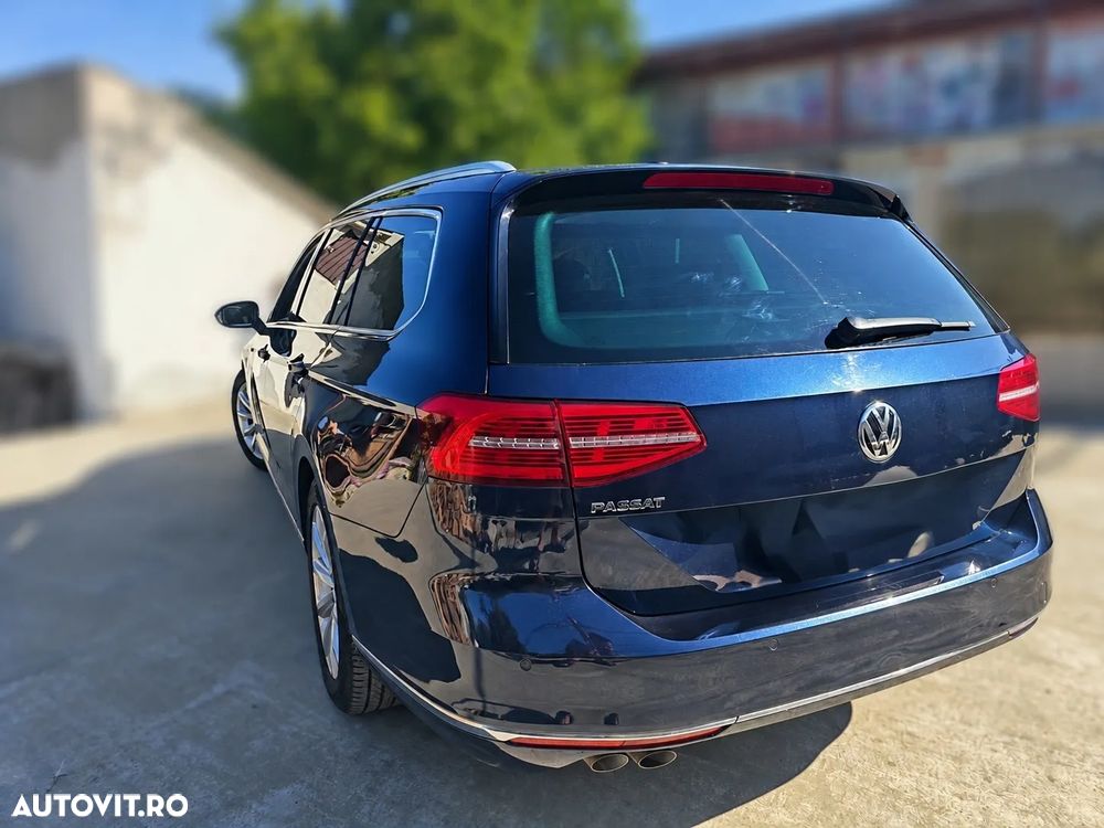 Volkswagen Passat 2.0 TDI DSG Highline - 4