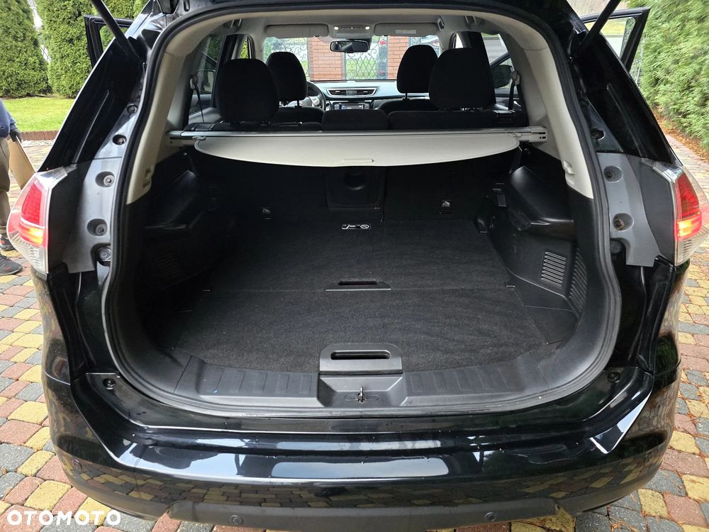 Nissan X-Trail 1.6 DCi N-Connecta 4WD - 25