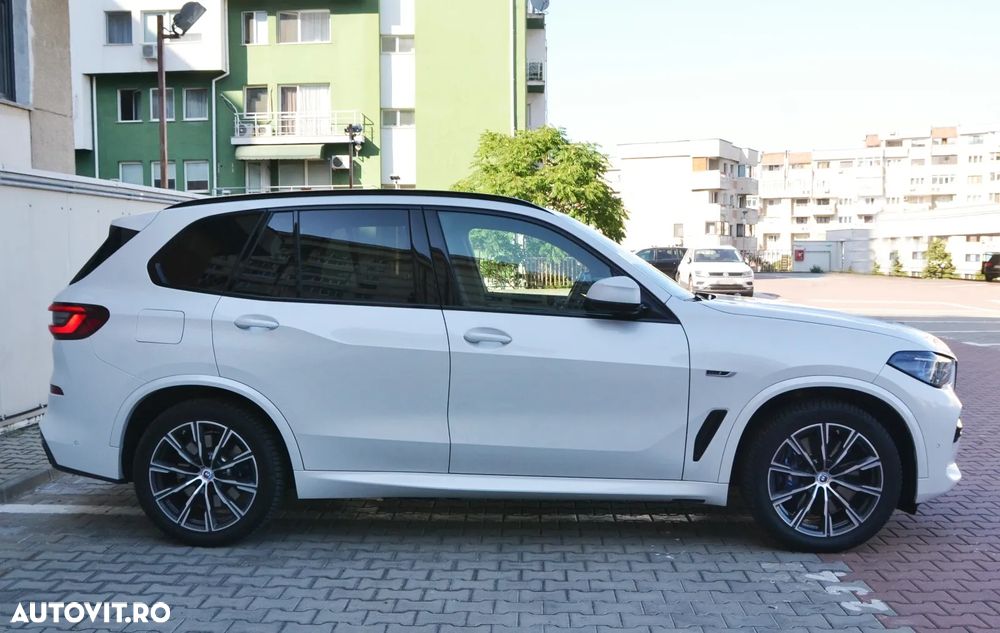 BMW X5 xDrive45e - 26