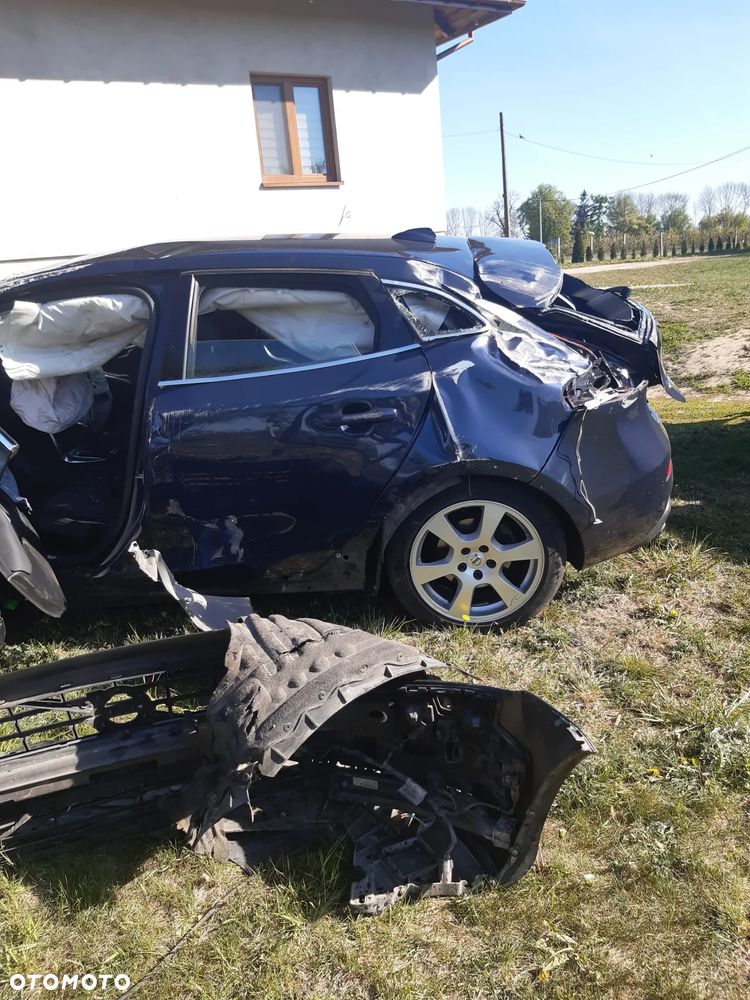 Volvo V40 T3 Momentum - 2
