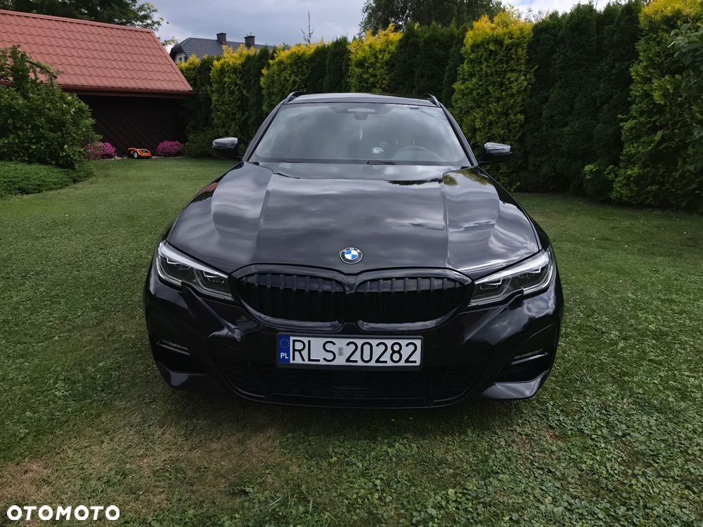 BMW Seria 3 320d xDrive Edition M Sport Shadow - 6