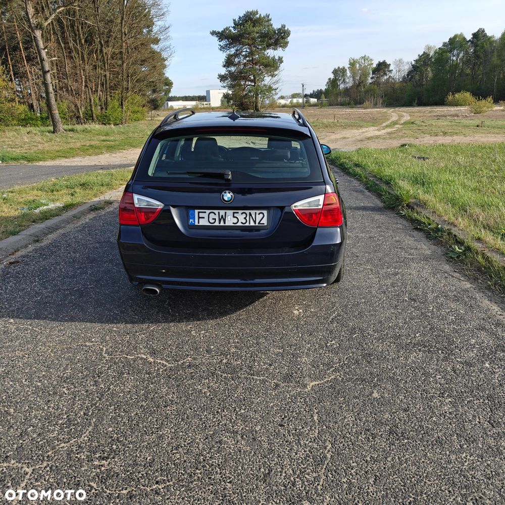 BMW Seria 3 320d - 7