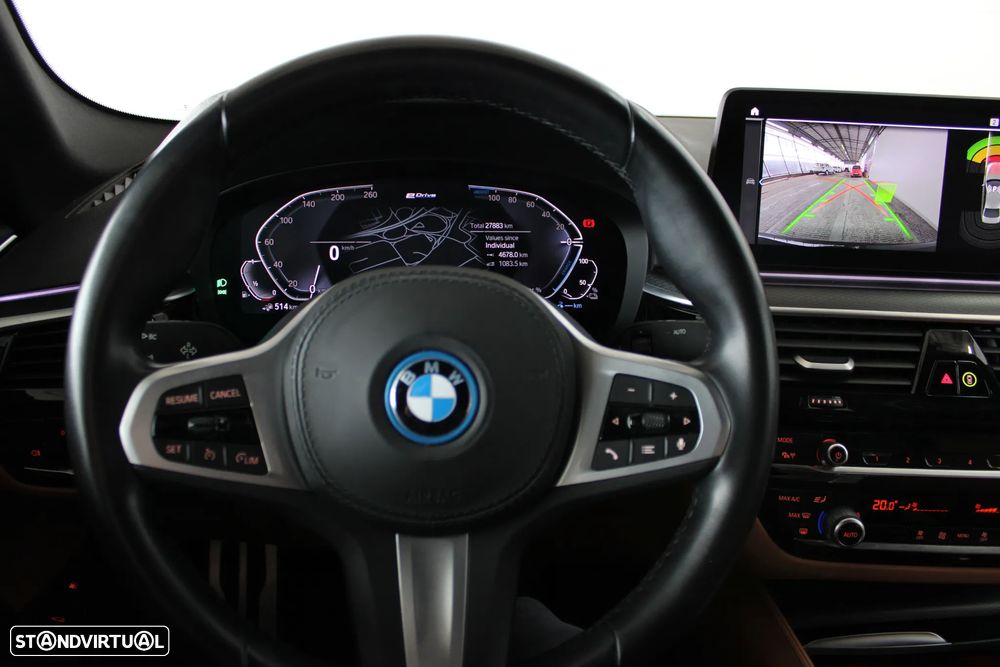 BMW 530 e Pack M - 8