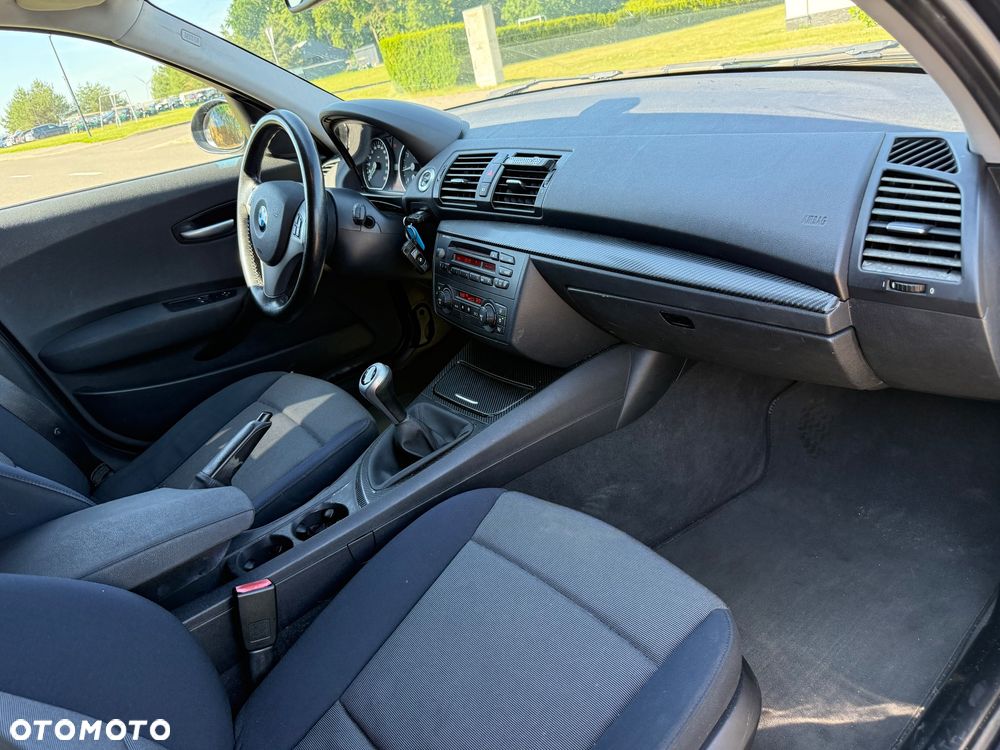 BMW Seria 1 - 11