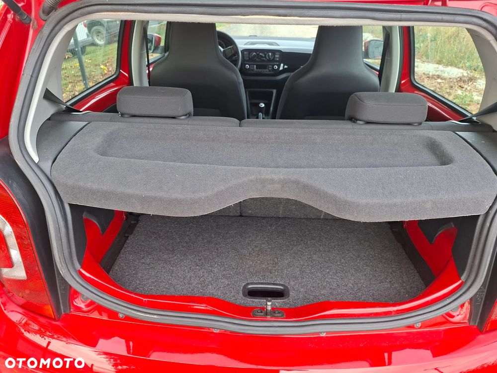 Volkswagen up! - 17