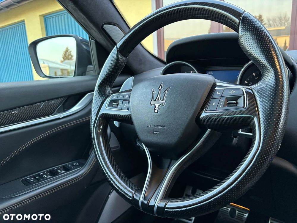 Maserati Levante S Q4 GranSport - 32