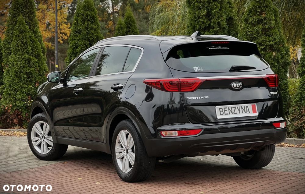 Kia Sportage 1.6 GDI Black Edition 2WD - 25