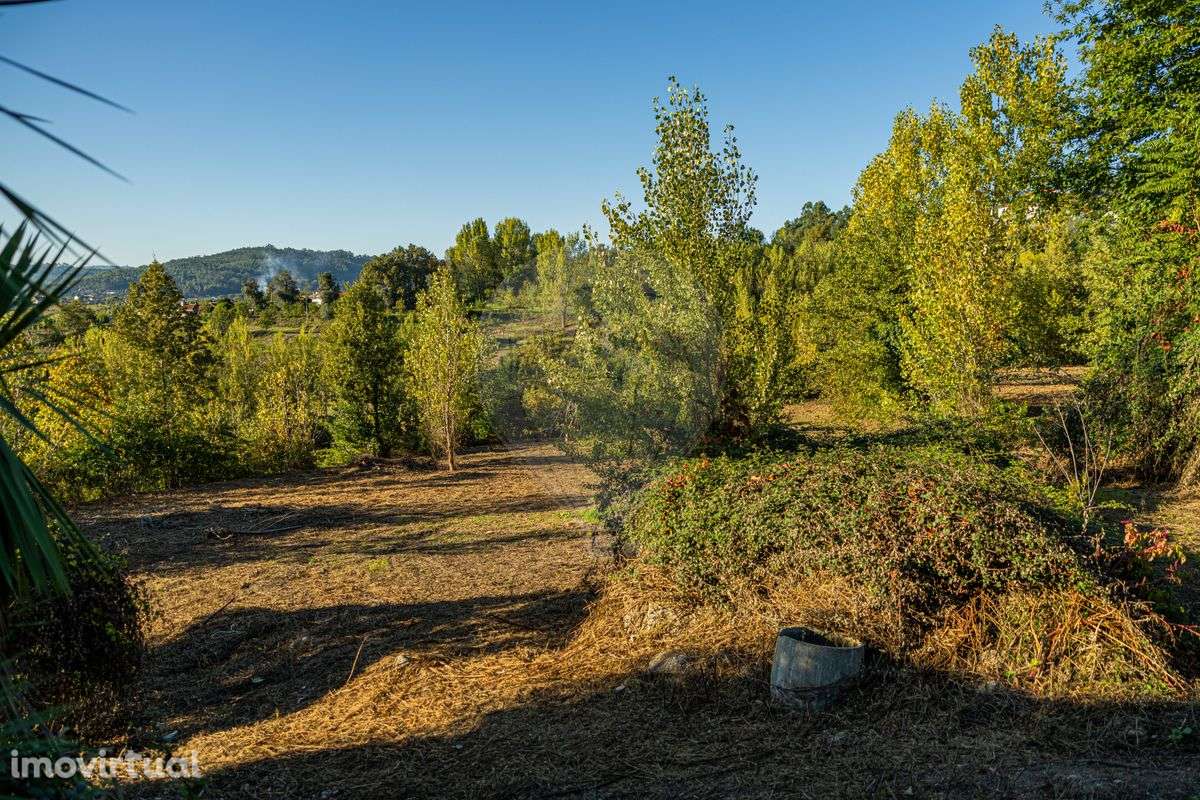 Terreno  para venda - Grande imagem: 2/16