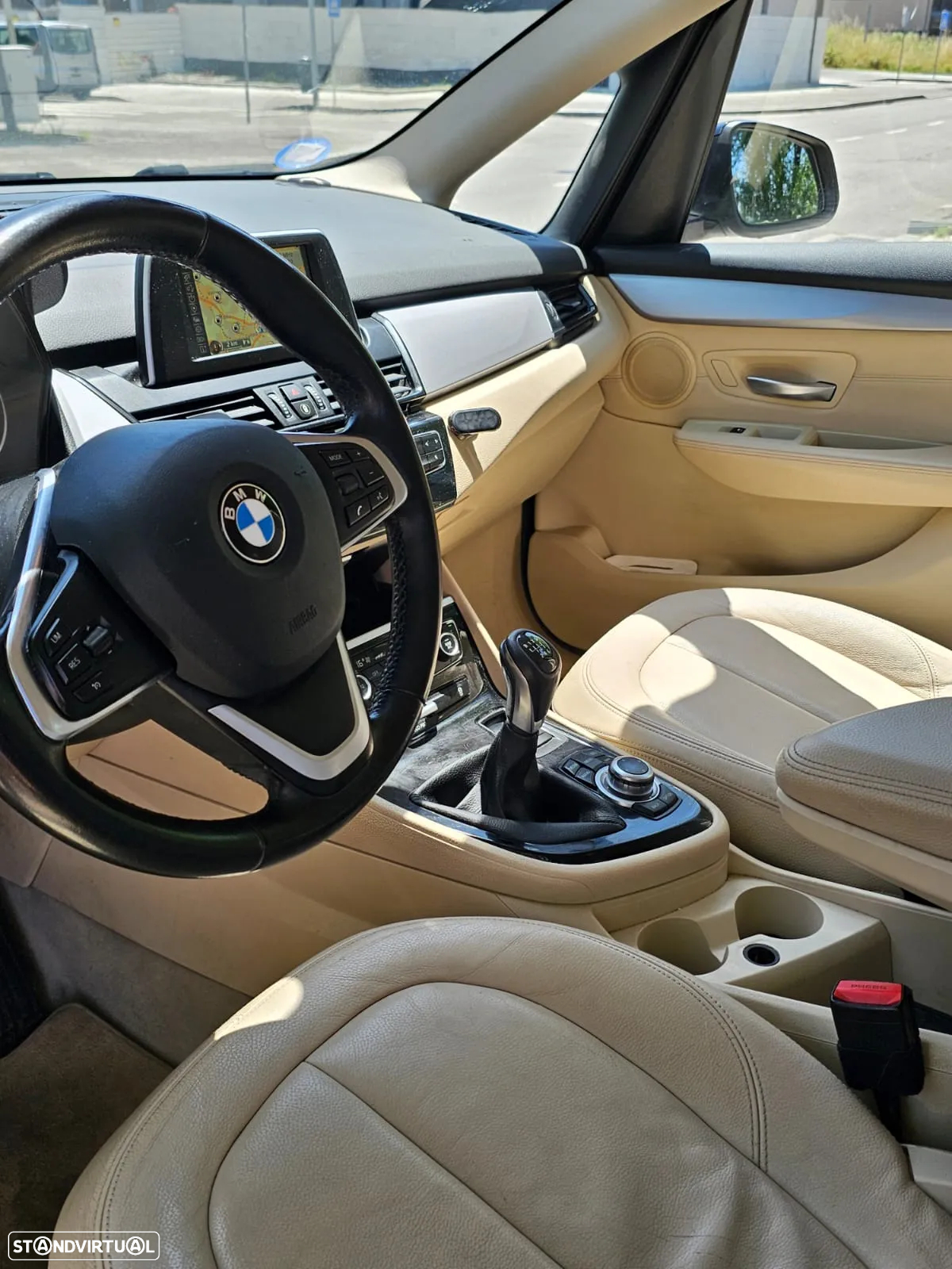 BMW 216 Active Tourer d Line Luxury - 3