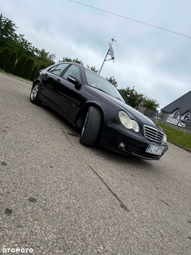 Mercedes-Benz Klasa C 200 T CDI Classic - 2