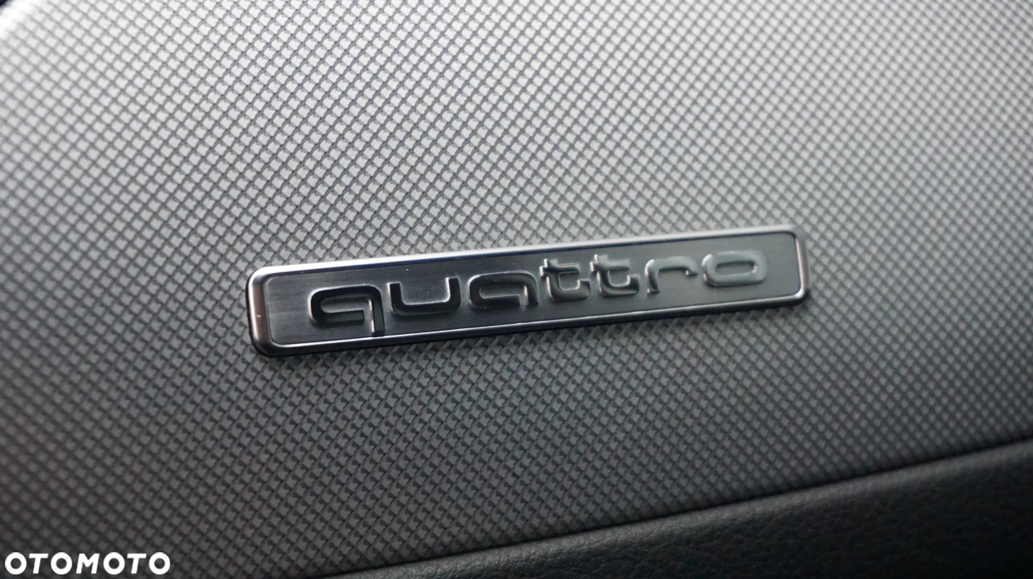 Audi A6 3.0 TDI Quattro S tronic - 23