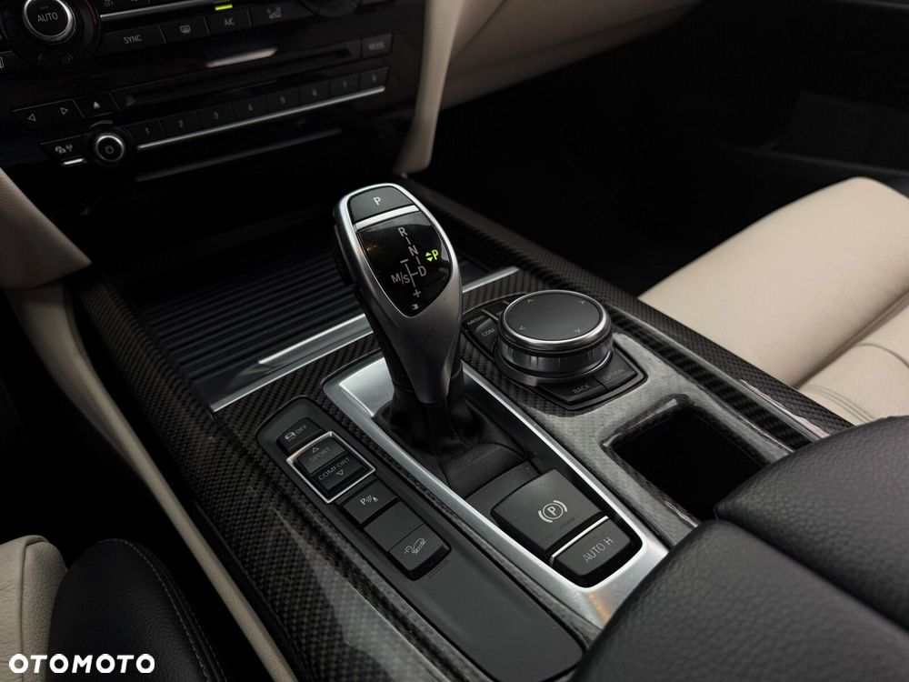 BMW X5 xDrive30d - 13