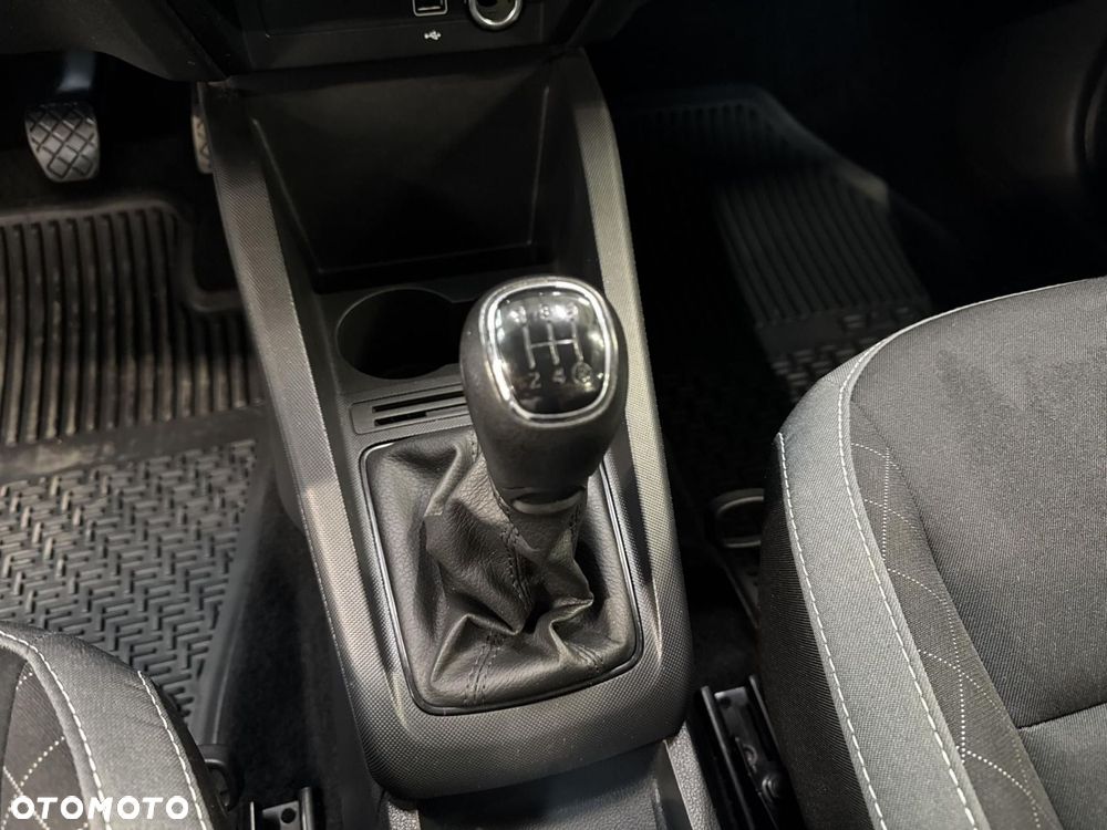 Skoda Fabia - 16