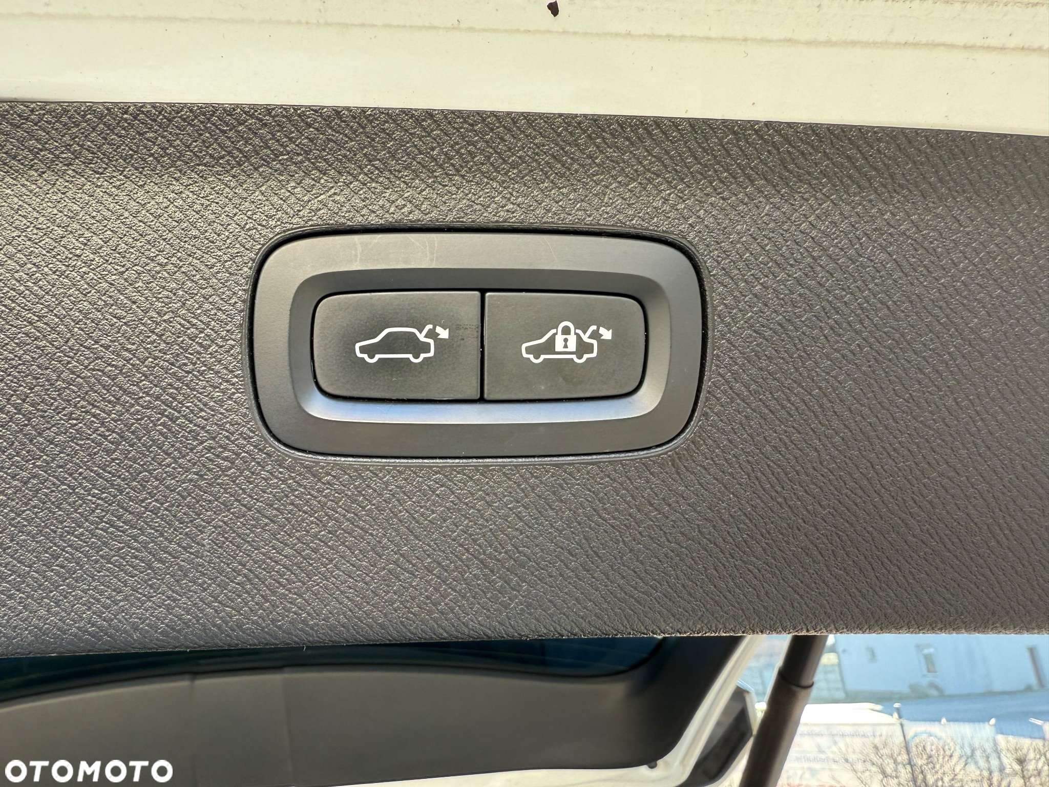 Volvo XC 90 - 13