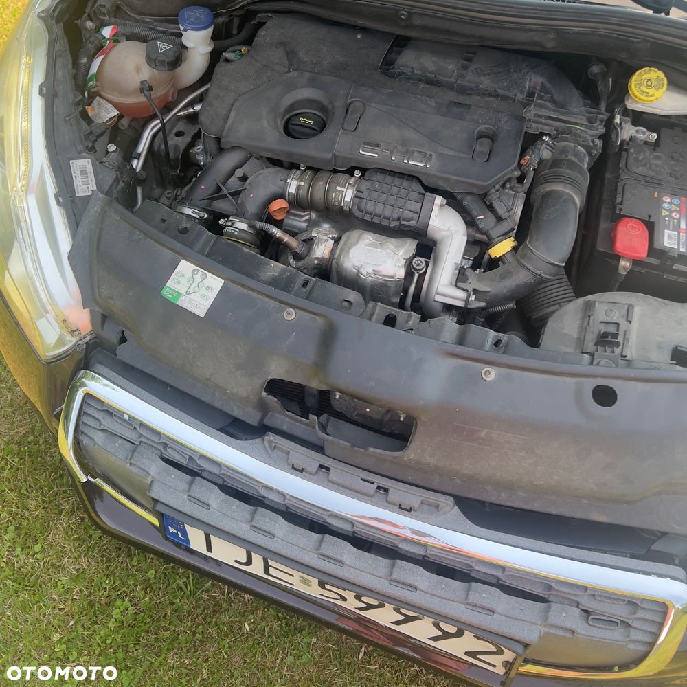 Peugeot 208 1.6 e-HDi Allure STT - 13