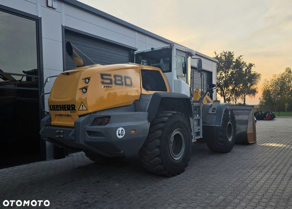 Liebherr L580 XPOWER - 3