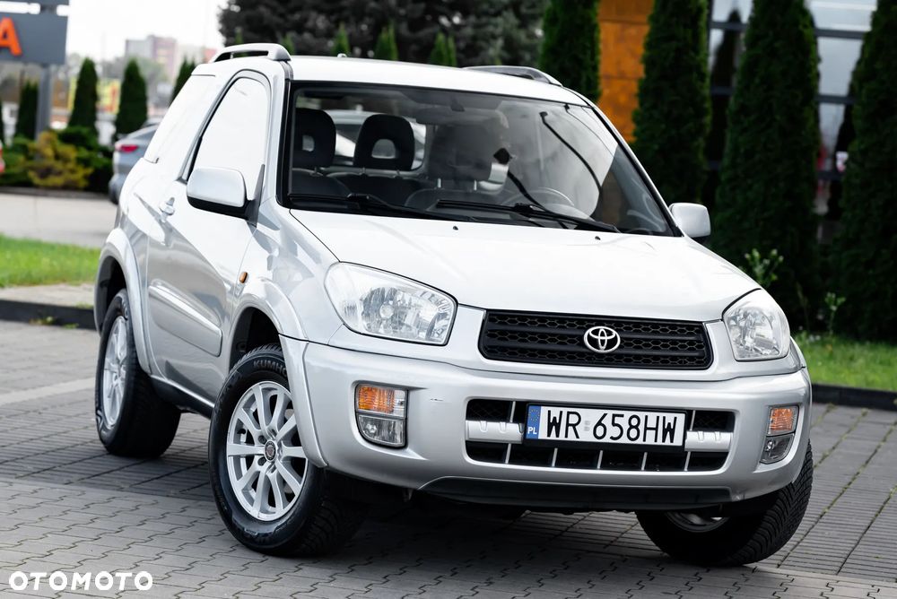 Toyota RAV4 4x4 Edition - 3
