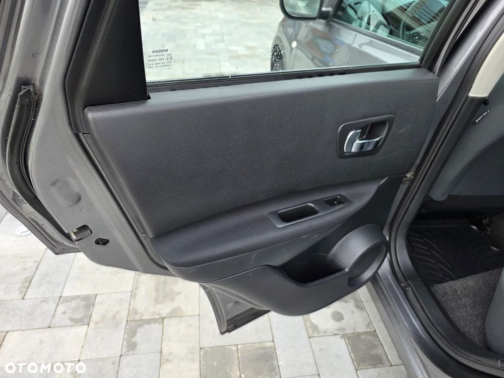 Nissan Qashqai 1.6 I-Way - 16