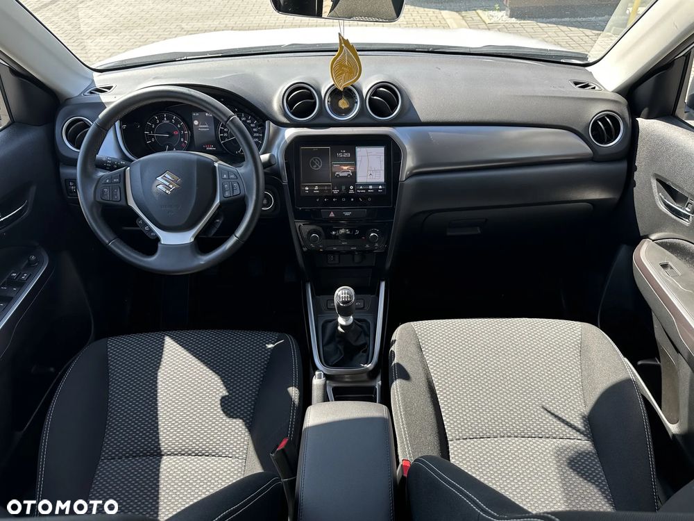 Suzuki Vitara 1.4 Boosterjet mHEV Premium Plus 2WD - 18