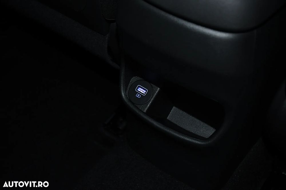 Hyundai KONA 1.6 CRDi 48V-Hybrid DCT Trend - 37