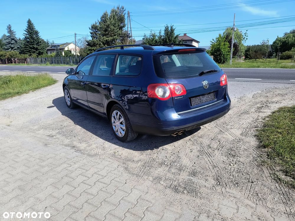 Volkswagen Passat Variant 2.0 FSI Individual - 25