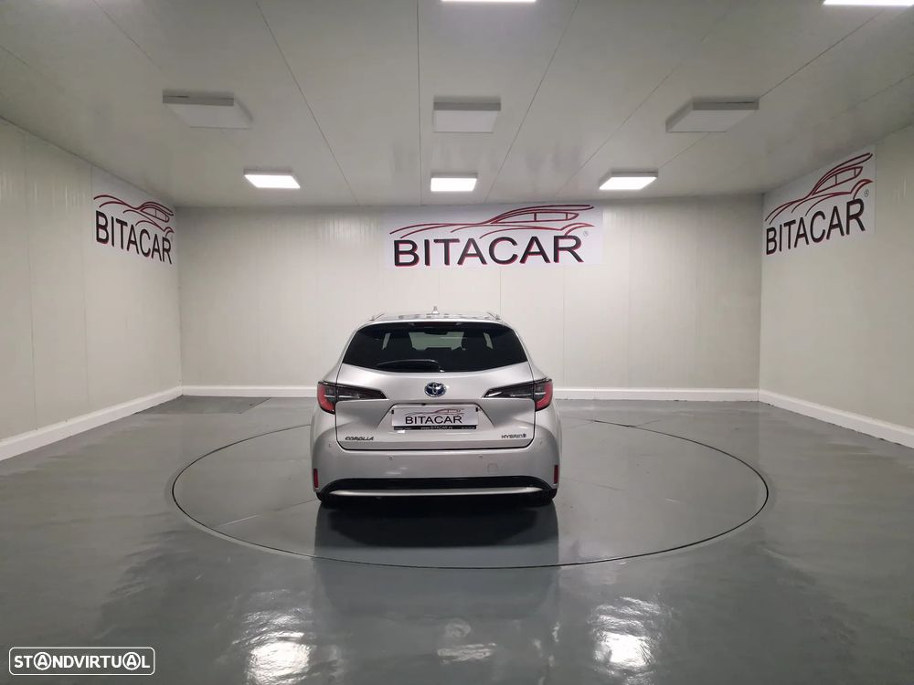 Toyota Corolla Touring Sports 1.8 Hybrid Comfort+P.Sport - 19