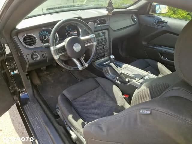 Ford Mustang 3.7 V6 - 13